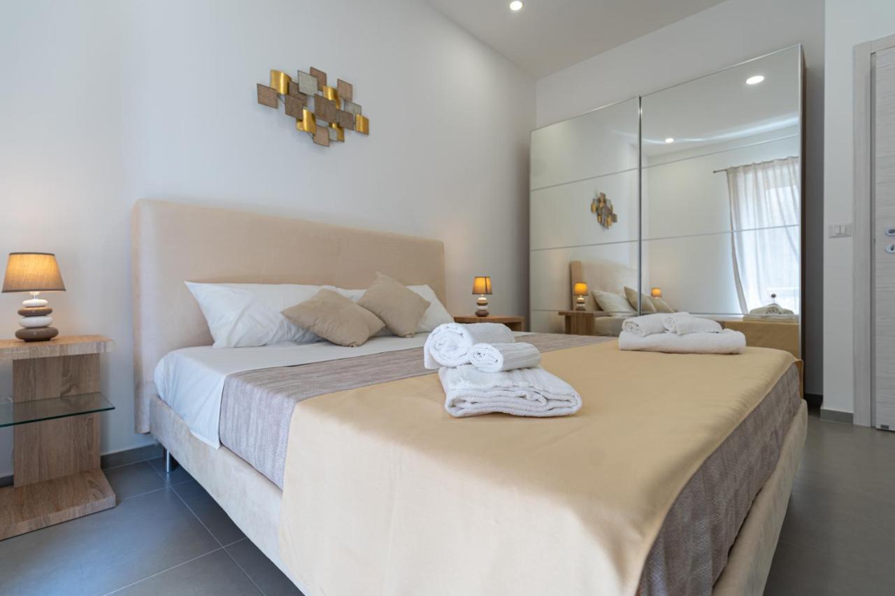 Lighthouse Apartment 陶尔米纳 外观 照片