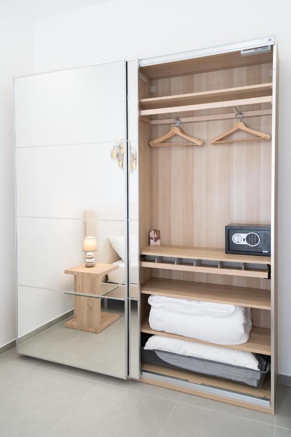 Lighthouse Apartment 陶尔米纳 外观 照片